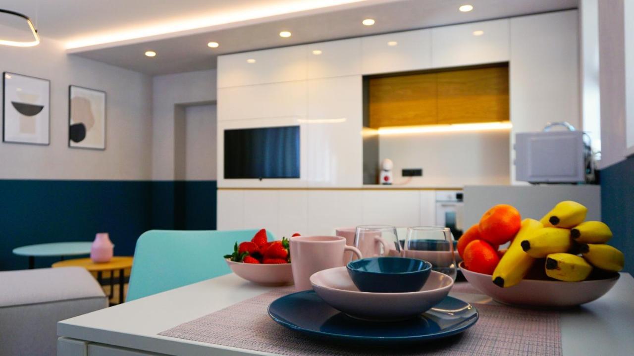 Апартамент Жасмин С Частен Гараж - Jasmin Apartment With Private Garage Varna Eksteriør bilde